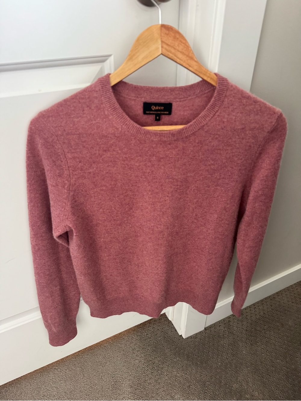 Quince Women's Mongolian Cashmere Crewneck Sweater - Rose